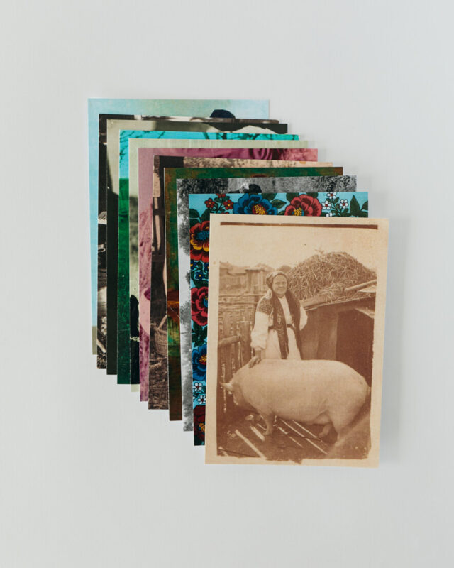 Купіть виріб ручної роботи Postcards від Nadiia World. Ідеальний вибір для додавання вишуканості та шарму до вашого житлового простору або колекції особистих аксесуарів.