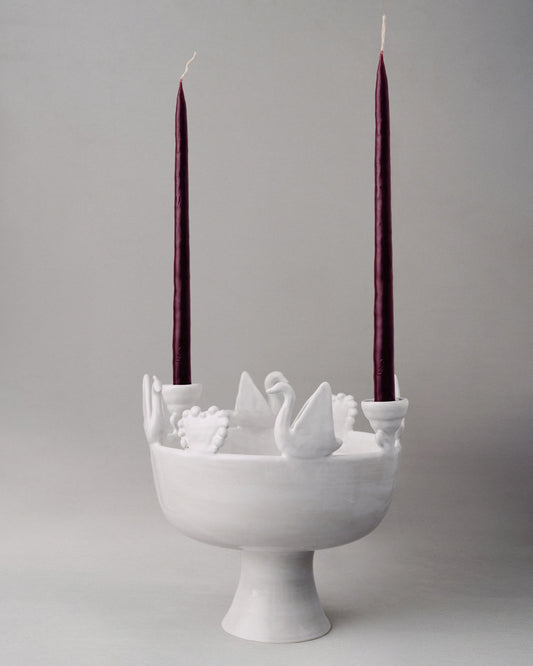 Купіть виріб ручної роботи Two candles set "Burgundy" від Nadiia World. Ідеальний вибір для додавання вишуканості та шарму до вашого житлового простору або колекції особистих аксесуарів.