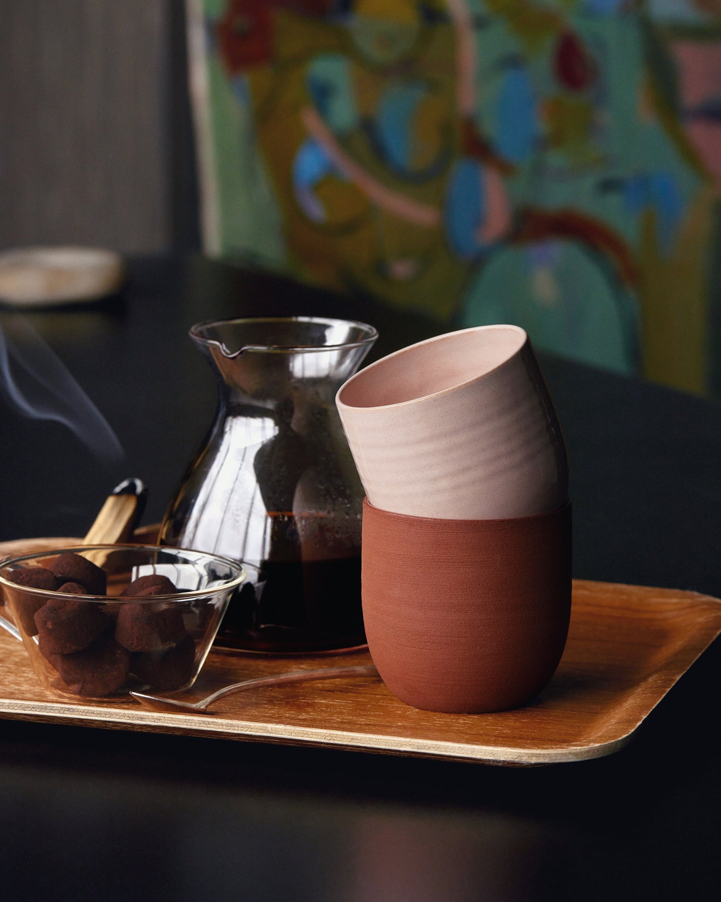 Купіть виріб ручної роботи Terracotta Red Ceramic Cup від Nadiia World. Ідеальний вибір для додавання вишуканості та шарму до вашого житлового простору або колекції особистих аксесуарів.