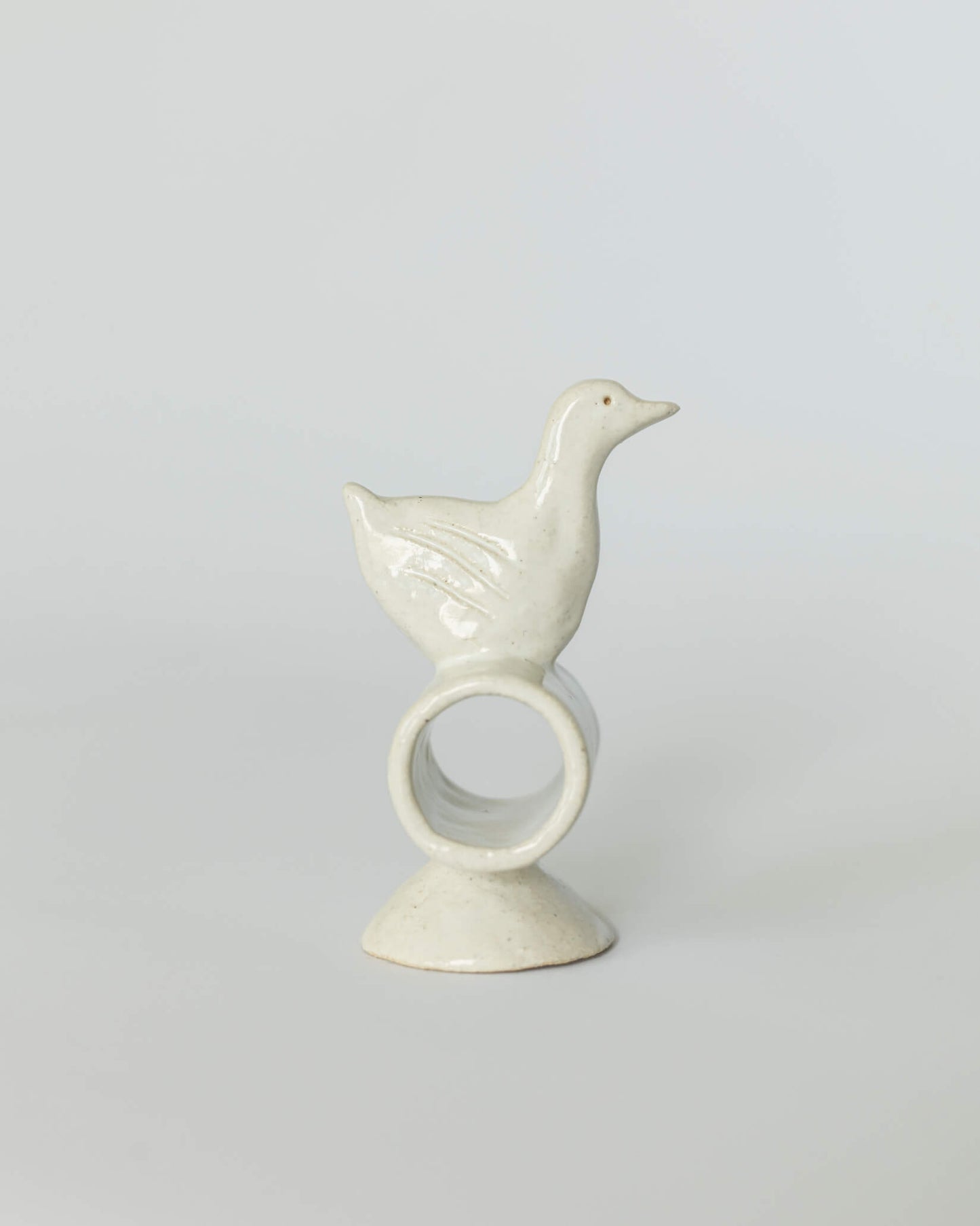 Купіть виріб ручної роботи Ceramic Napkin Holders від Nadiia World. Ідеальний вибір для додавання вишуканості та шарму до вашого житлового простору або колекції особистих аксесуарів.