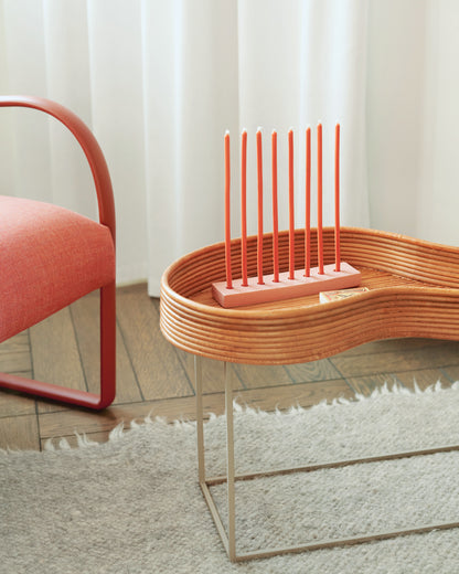 Купіть виріб ручної роботи An Eight-Arm Candle Holder in Bellini від Nadiia World. Ідеальний вибір для додавання вишуканості та шарму до вашого житлового простору або колекції особистих аксесуарів.