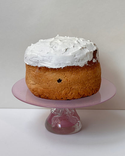 Купіть виріб ручної роботи Cake Stand with a Bow "Nadiia" від Nadiia World. Ідеальний вибір для додавання вишуканості та шарму до вашого житлового простору або колекції особистих аксесуарів.