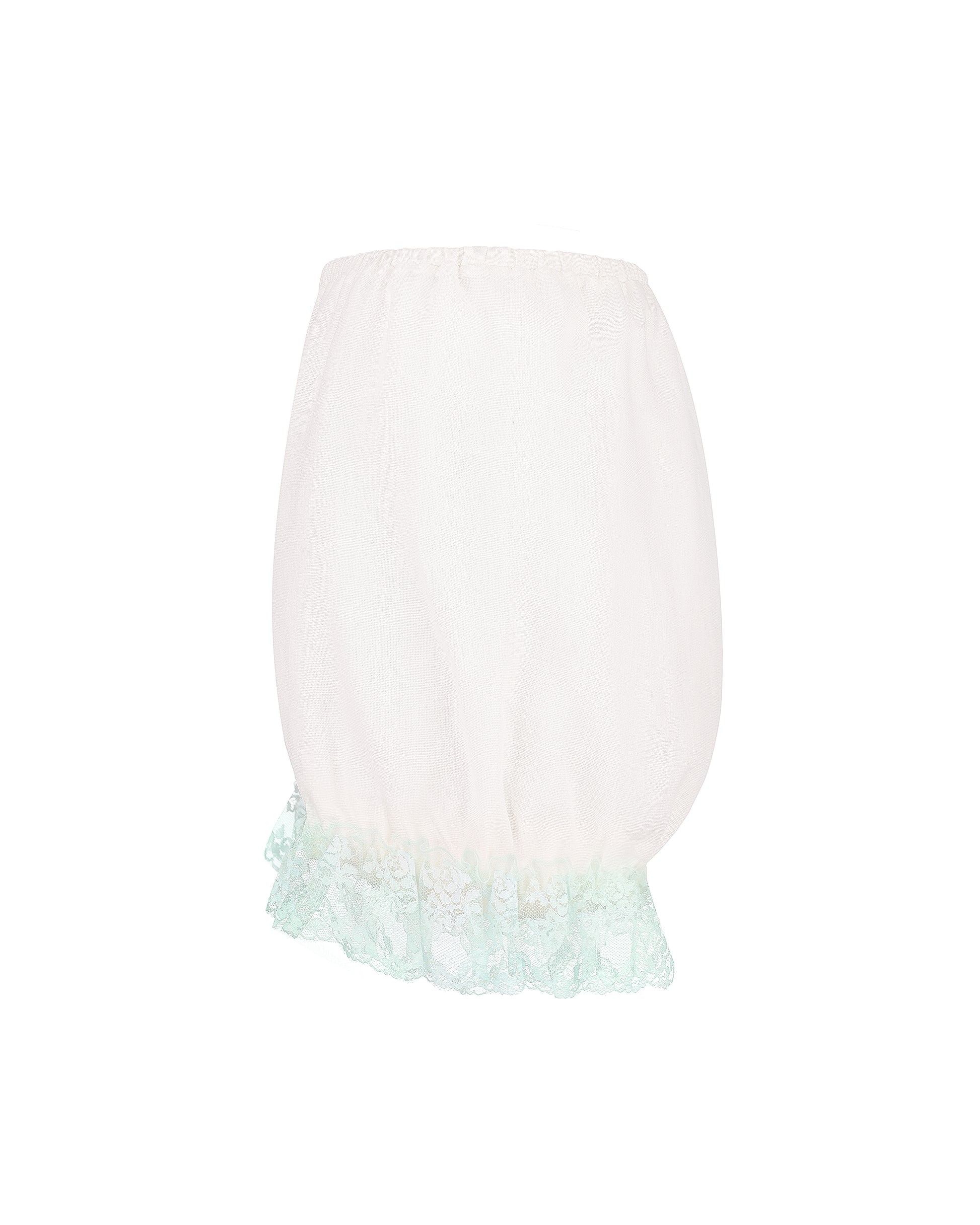 Купіть виріб ручної роботи Linen Shorts with Menthol Lace “Baby Doll” від Nadiia World. Ідеальний вибір для додавання вишуканості та шарму до вашого житлового простору або колекції особистих аксесуарів.
