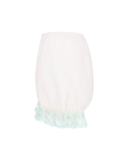 Купіть виріб ручної роботи Linen Shorts with Menthol Lace “Baby Doll” від Nadiia World. Ідеальний вибір для додавання вишуканості та шарму до вашого житлового простору або колекції особистих аксесуарів.