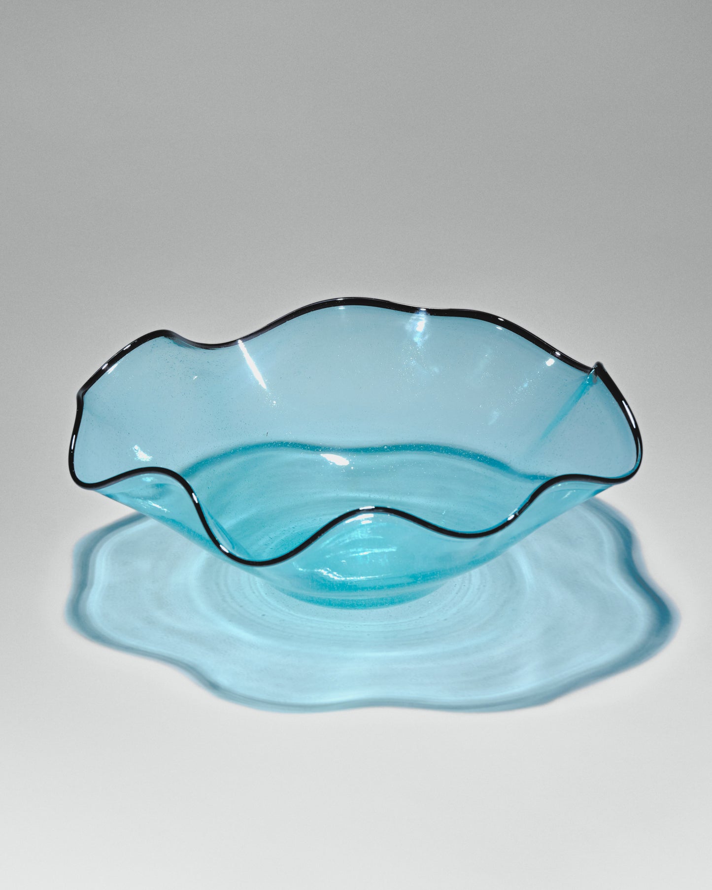 A giant hand-blown glass vase “Blue”