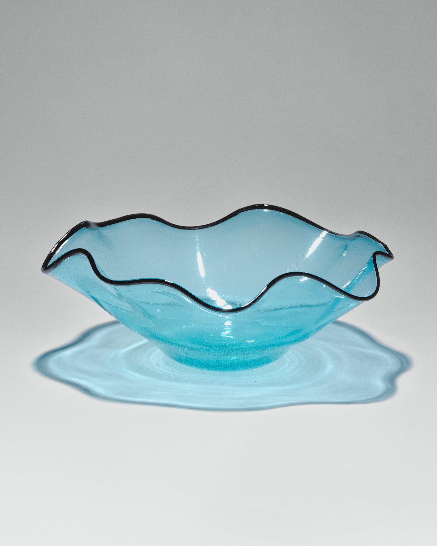 A giant hand-blown glass vase “Blue”