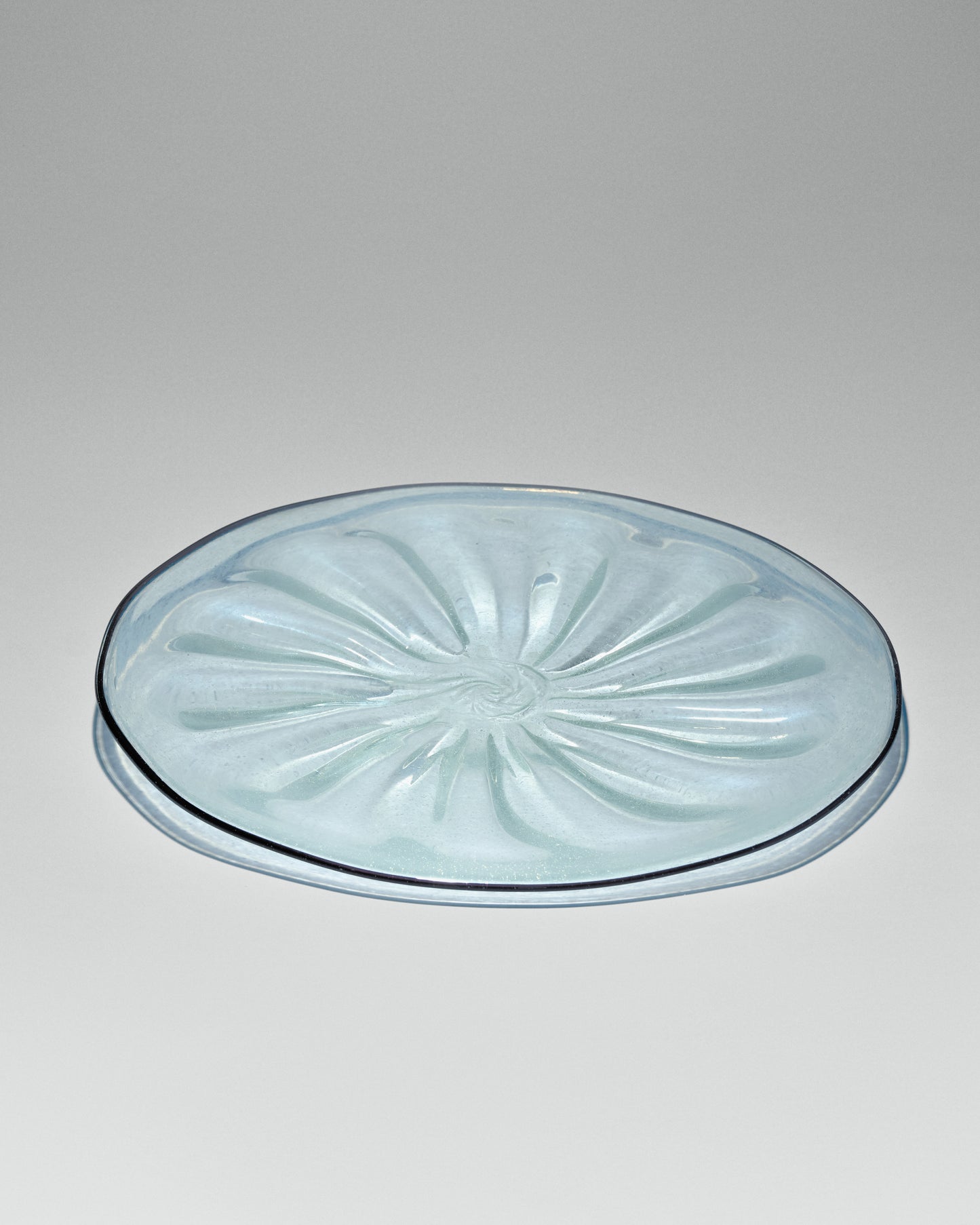 A giant hand-blown glass plate "Blue"