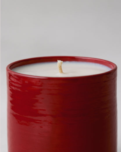 Купіть виріб ручної роботи Cherry Sweets Scented Candle від Nadiia World. Ідеальний вибір для додавання вишуканості та шарму до вашого житлового простору або колекції особистих аксесуарів.