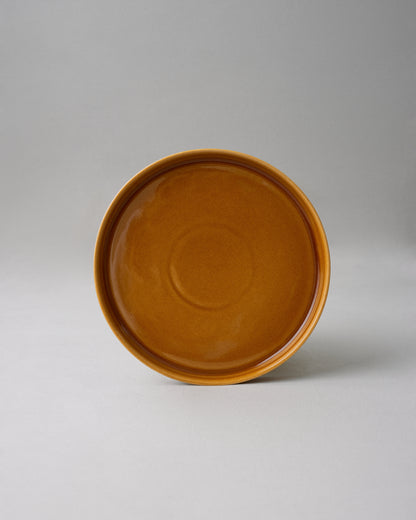 Купіть виріб ручної роботи Candle Dish від Nadiia World. Ідеальний вибір для додавання вишуканості та шарму до вашого житлового простору або колекції особистих аксесуарів.