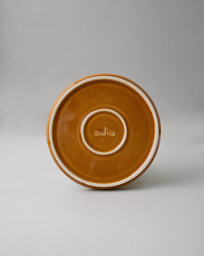 Купіть виріб ручної роботи Candle Dish від Nadiia World. Ідеальний вибір для додавання вишуканості та шарму до вашого житлового простору або колекції особистих аксесуарів.