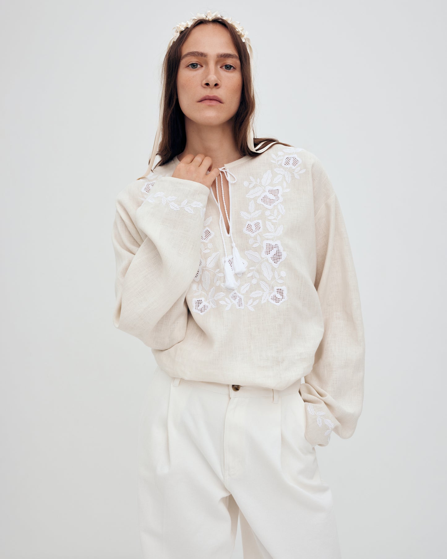 Embroidered shirt Babylon XX in Unbleached Linen