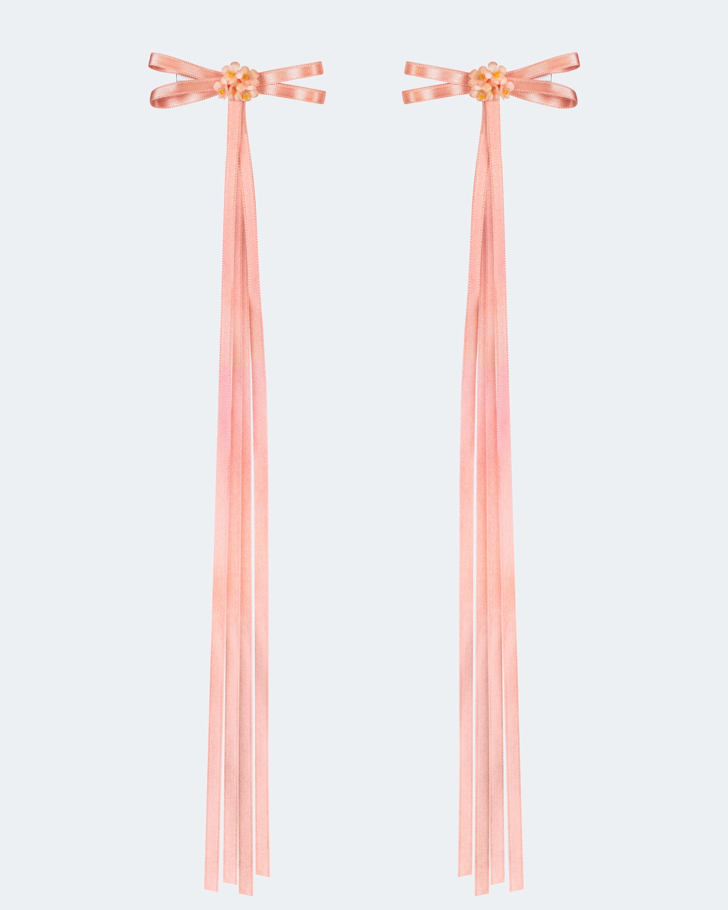 A pair of ribbons-barrettes "Tsarivna" in Peach