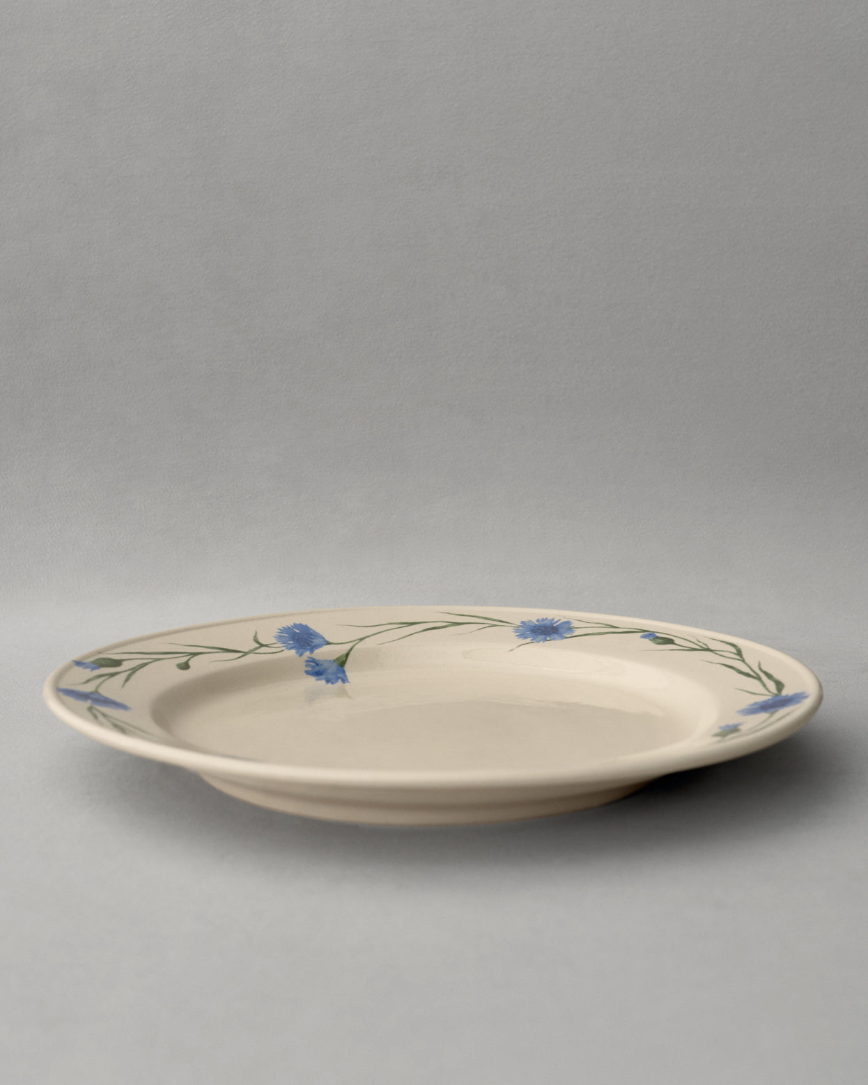 Porcelain plate "Cornflowers"