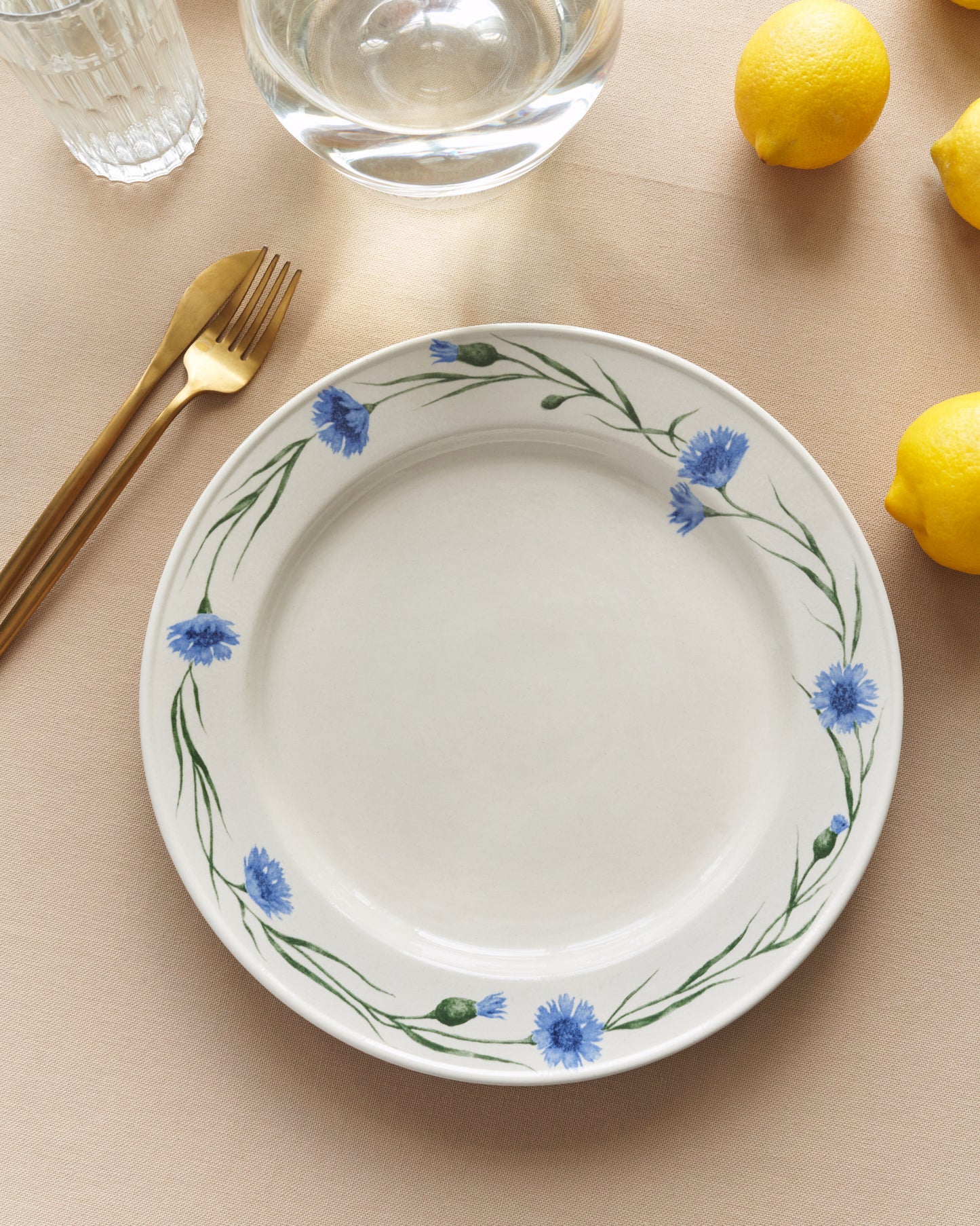 Porcelain plate "Cornflowers"