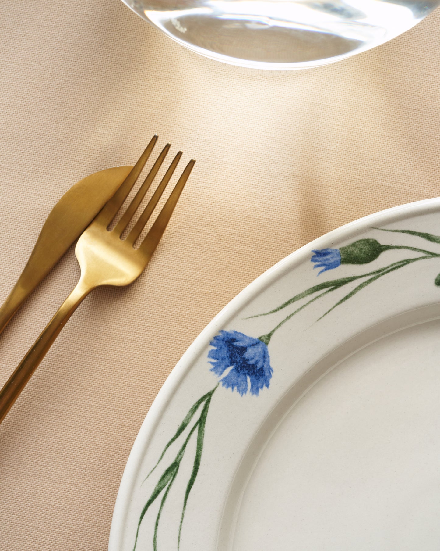 Porcelain plate "Cornflowers"